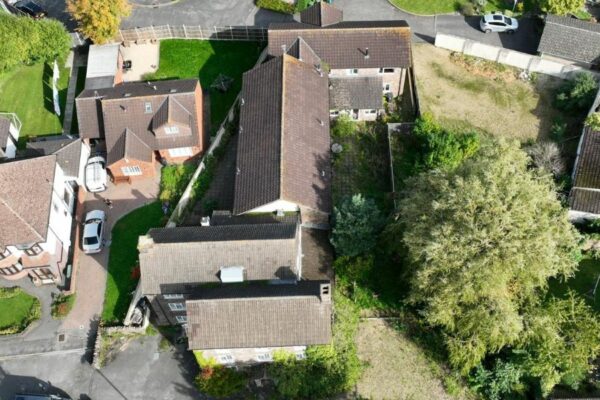 Willow Tree Apartments, in Yate Bristol complete aerial view